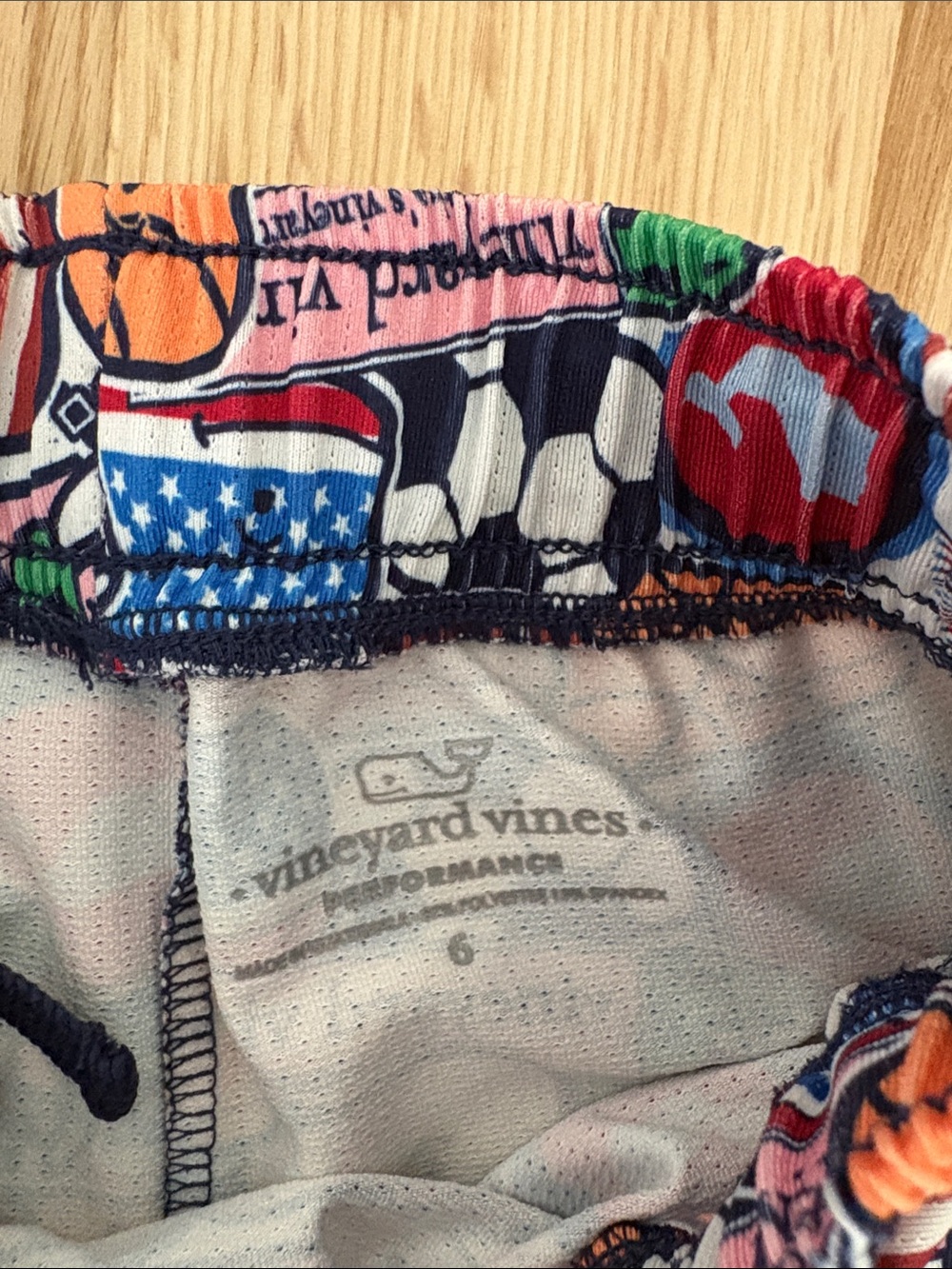 V Vines Sports Whale Shorts - Picture 2 of 3